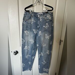 Tinseltown High Rise Blue Jeans with Butterfly Design